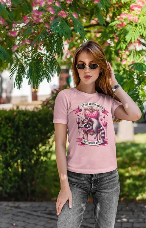 Women’s Half Sleeve Round Neck Cupids Arrow - Light Baby Pink / XL