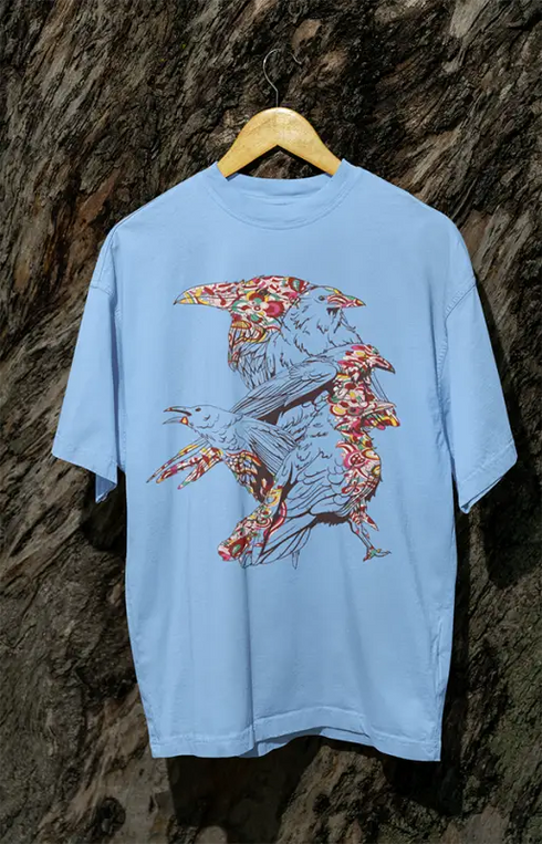 Womens Oversized Classic T-Shirt Eagle - Baby Blue / XS